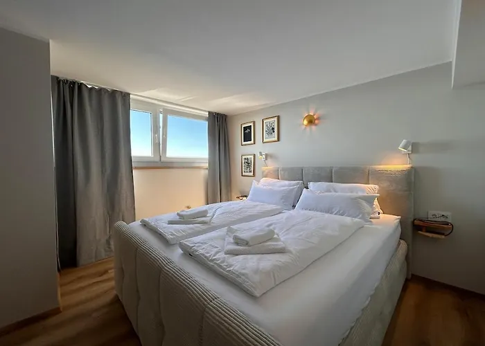 Wolke7 Bytilly - Familienfreundliches Alpenzuhause Mit Hallenbad, Balkon & Panoramablick Hoch Oben Auf Der Gerlitzen