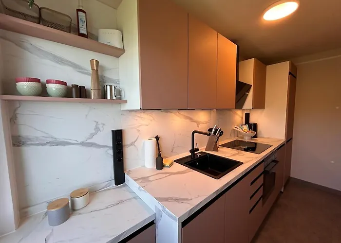 Wolke7 Bytilly - Familienfreundliches Alpenzuhause Mit Hallenbad, Balkon & Panoramablick Hoch Oben Auf Der Gerlitzen * Treffen am Ossiacher See