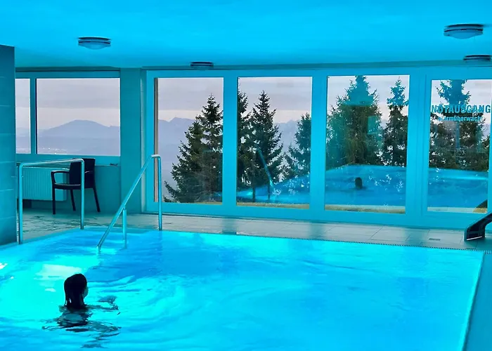 Wolke7 Bytilly - Familienfreundliches Alpenzuhause Mit Hallenbad, Balkon & Panoramablick Hoch Oben Auf Der Gerlitzen Treffen am Ossiacher See